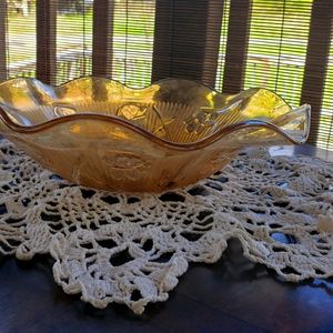 Beautiful light amber bowl